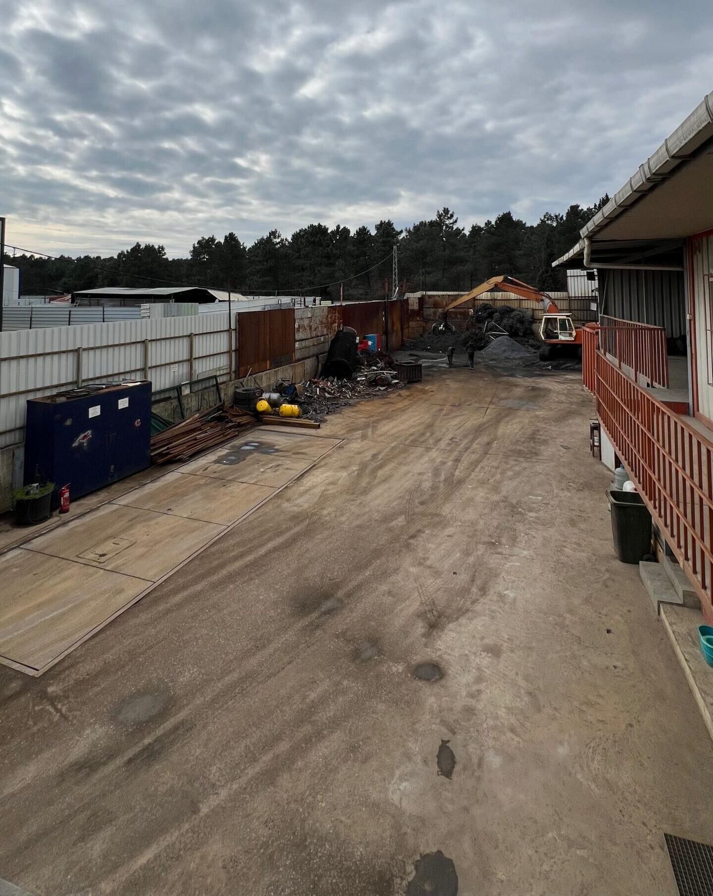 WhatsApp Image 2025 04 12 at 15.05.13 2 scaled e1744634066251