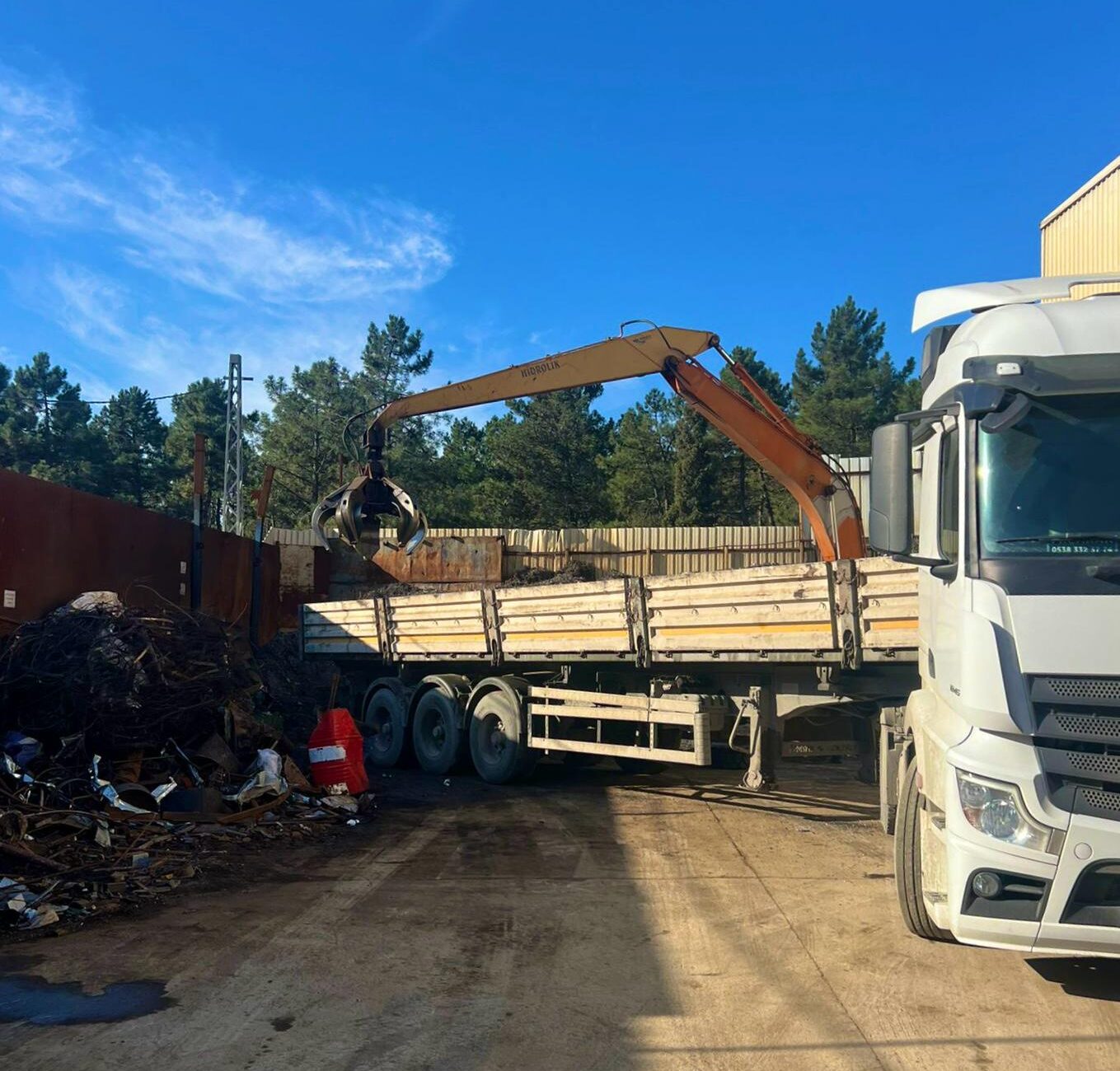 WhatsApp Image 2025 04 14 at 14.51.37 e1744631892145